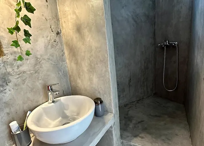 Serenity Nest * Serifos Town